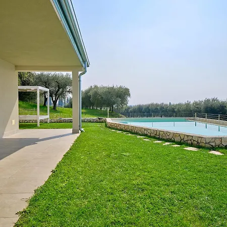 Sunny Lejlighed Bardolino