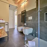 Sunny Apartment *