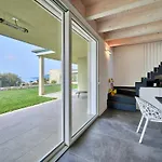 Sunny Apartment Bardolino